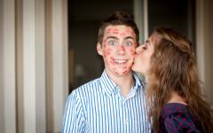 Нацелуван тийнейджър